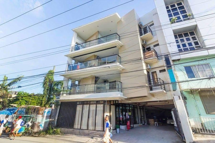Oyo 707-908 Salinas Suites Cebu Exteriör bild